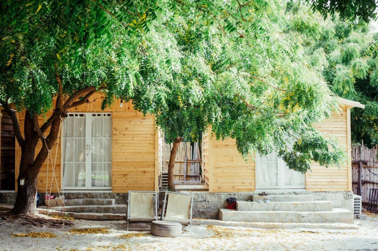 Dao Hoa Vang Villa Cam Ranh Bagian luar foto
