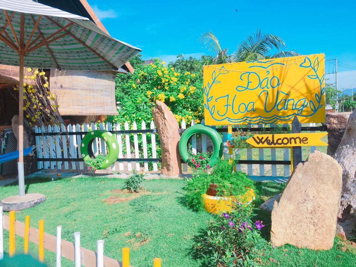Dao Hoa Vang Villa Cam Ranh Bagian luar foto