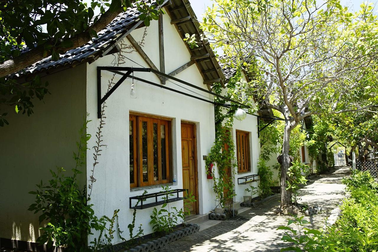 Dao Hoa Vang Villa Cam Ranh Bagian luar foto