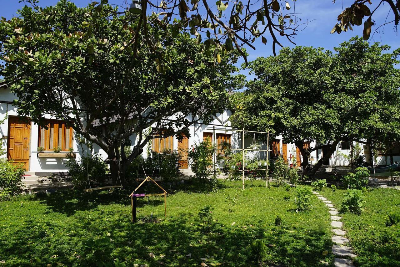 Dao Hoa Vang Villa Cam Ranh Bagian luar foto