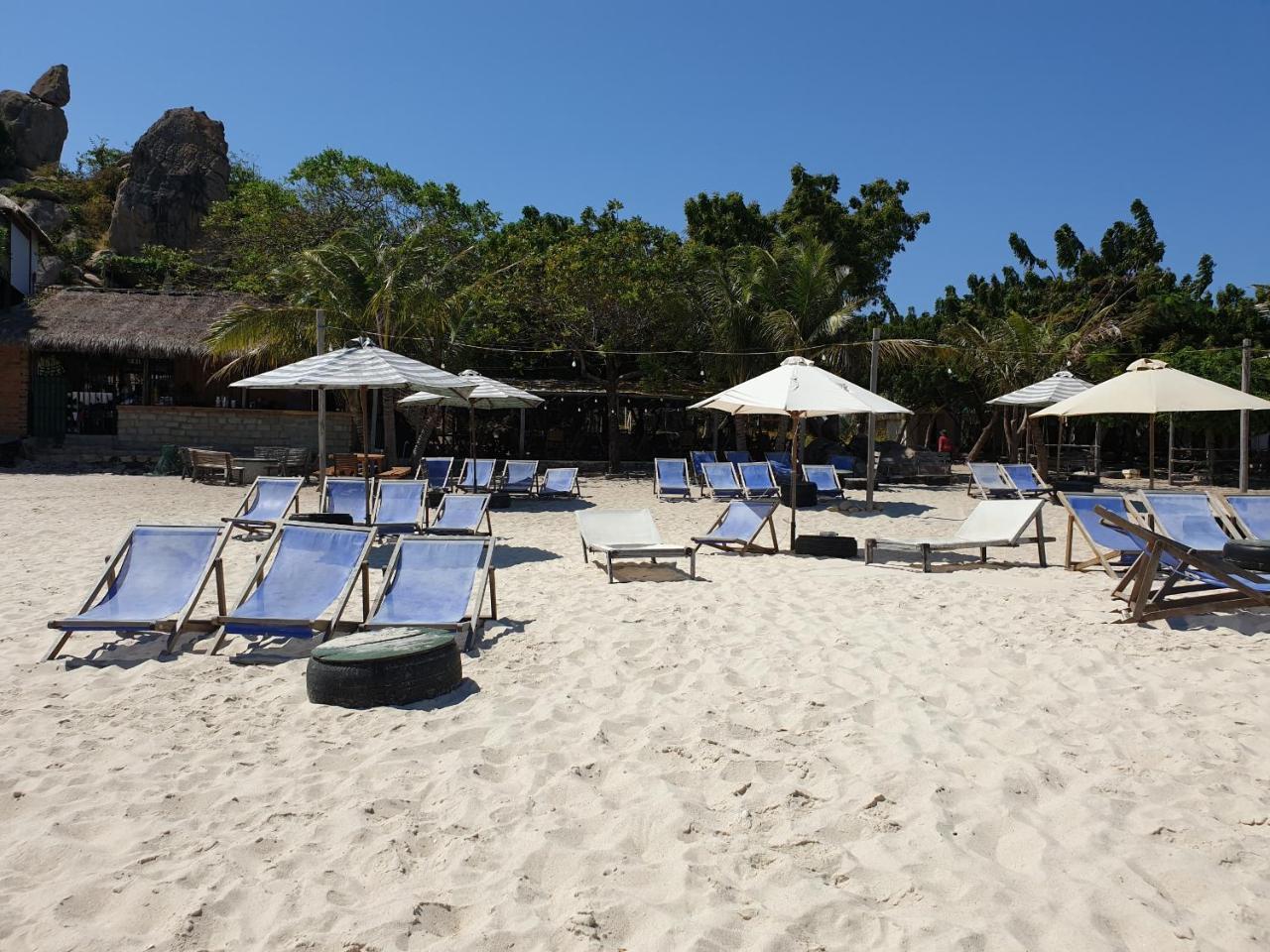 Dao Hoa Vang Villa Cam Ranh Bagian luar foto