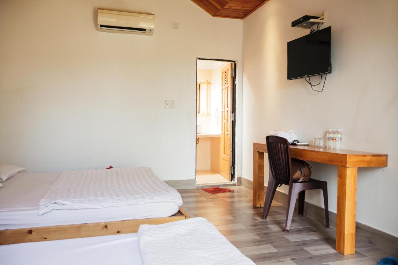Dao Hoa Vang Villa Cam Ranh Bagian luar foto