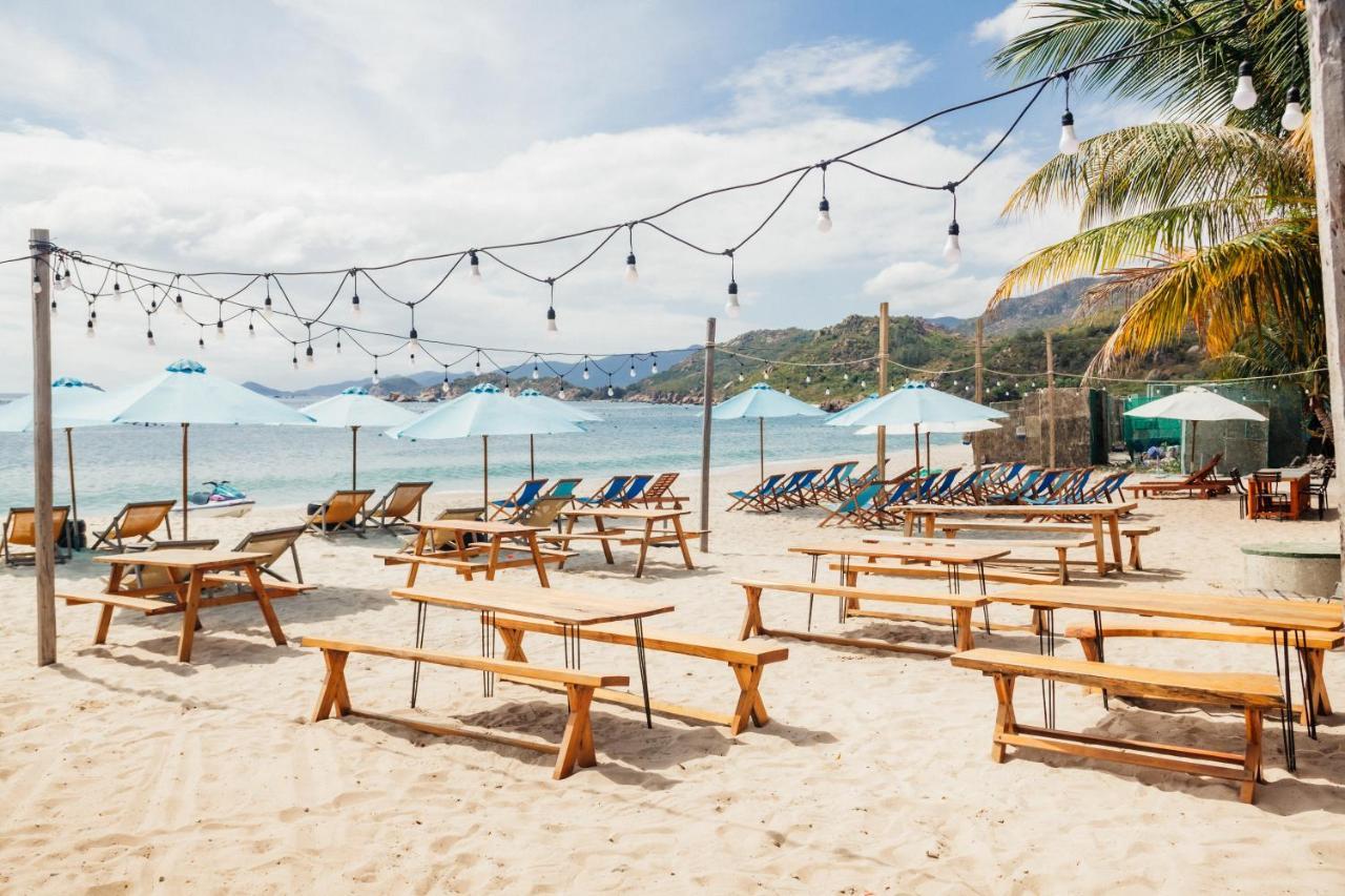 Dao Hoa Vang Villa Cam Ranh Bagian luar foto